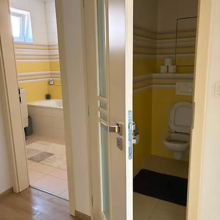 Apartment A Near The Center Of Uherský Brod