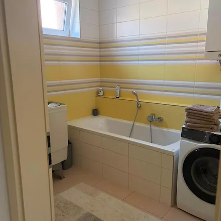 A Near The Center Of Apartment *